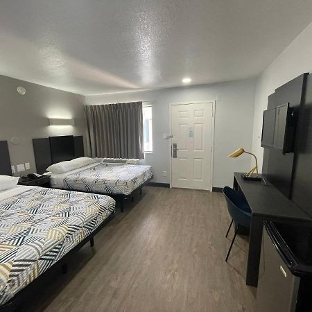 Motel 6 Denton, Tx - Unt Exteriér fotografie