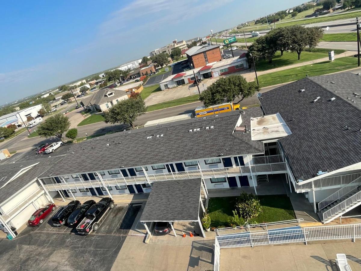 Motel 6 Denton, Tx - Unt Exteriér fotografie