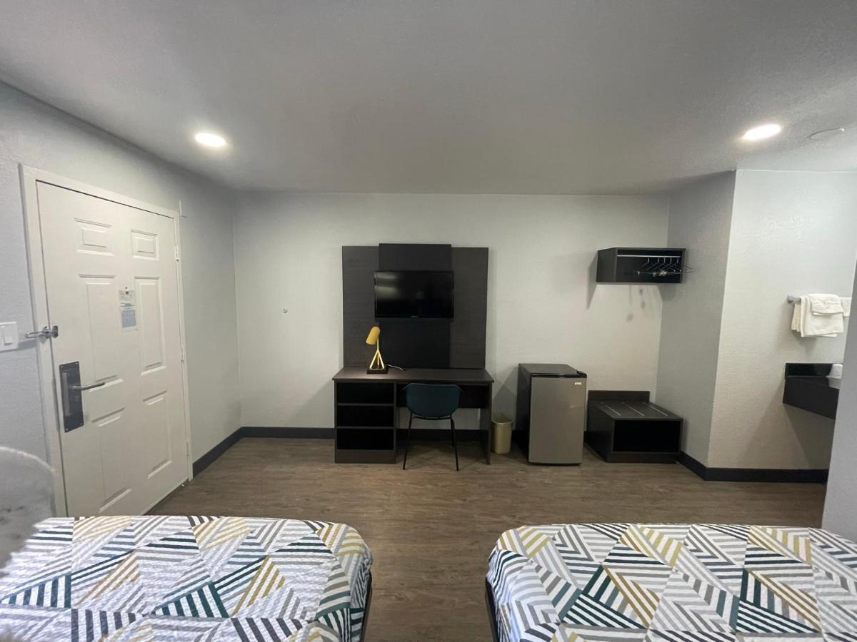 Motel 6 Denton, Tx - Unt Exteriér fotografie